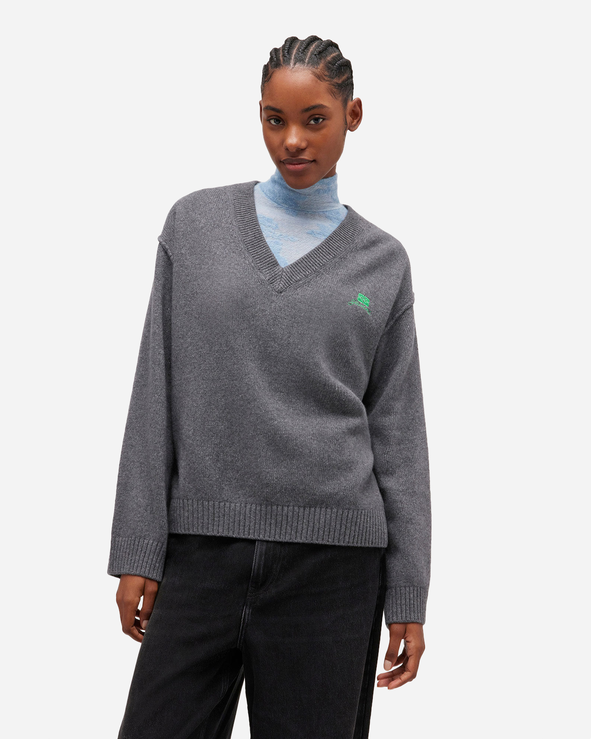 Core Future Wool Mix V-neck - Charcoal Grey