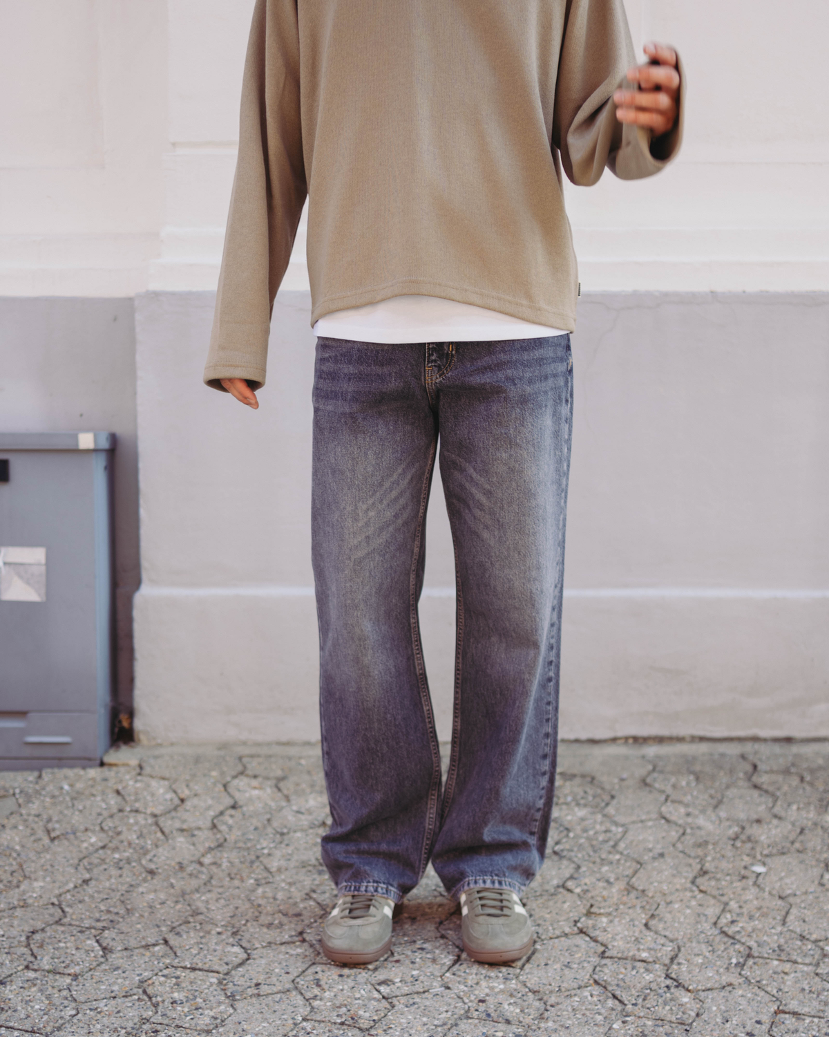 Rami Shadow Jeans - Black