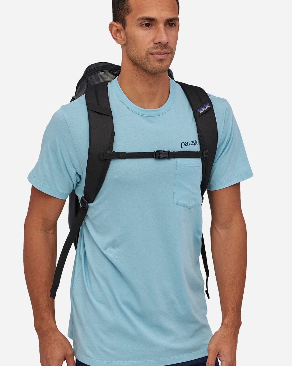 Black Hole Pack 25L - Black - Munk Store