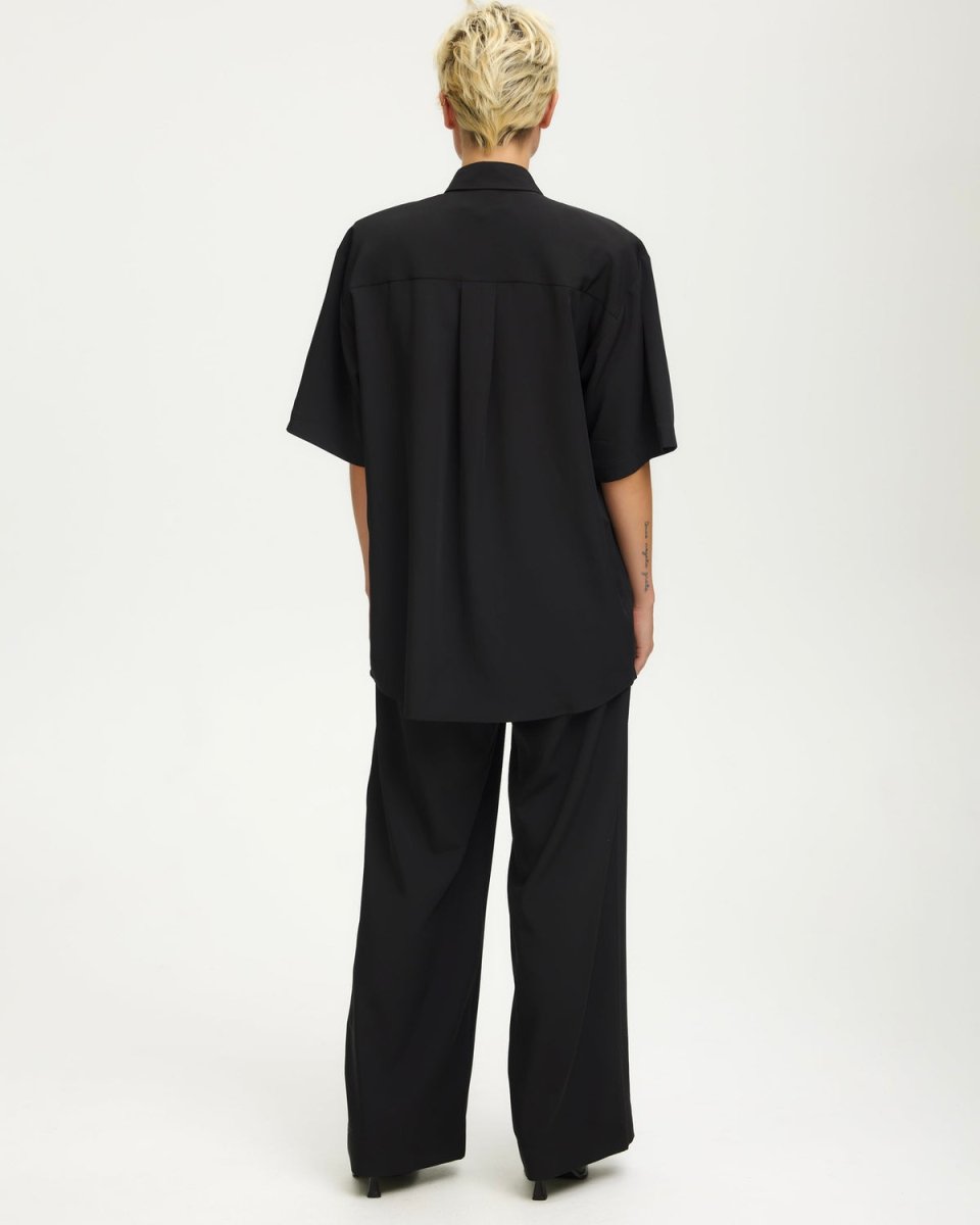 Bothilde Shirt - Black - Munk Store