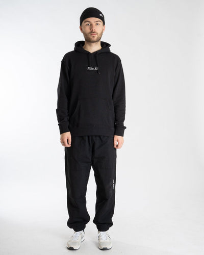 M NK SB Classic GFX Hoodie - Black/White - Munk Store