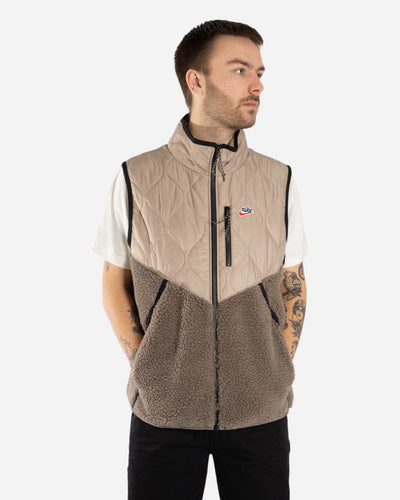 M NSW HE VEST INSL WINTER - Mystic Stone/Olive - Munk Store