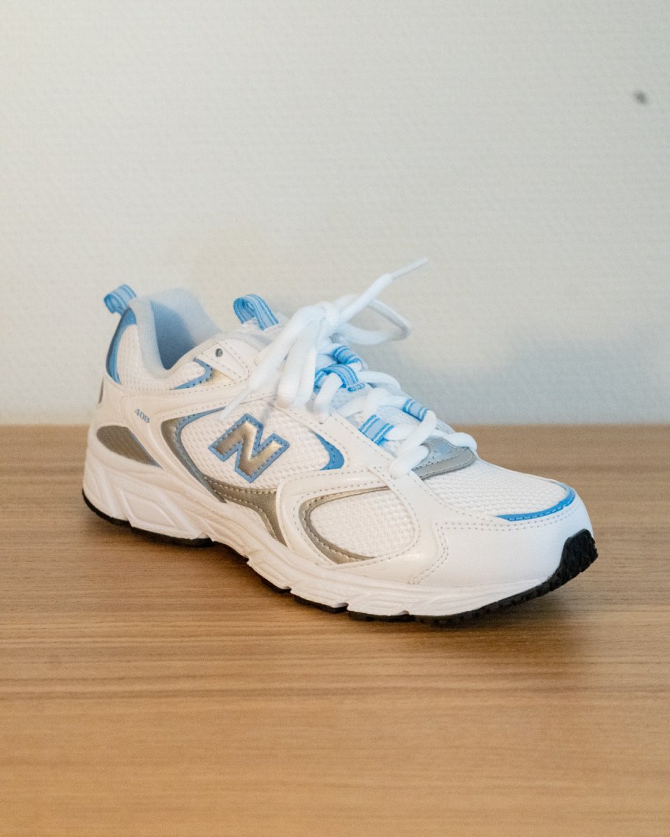 ML408B - White/Light Blue - Munk Store
