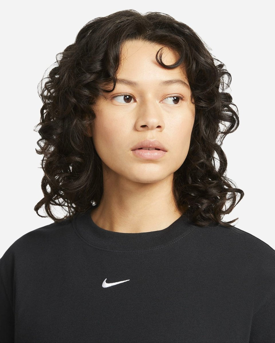 Nike Sportswear Essential Women's T-Shirt - Black - Munk Store