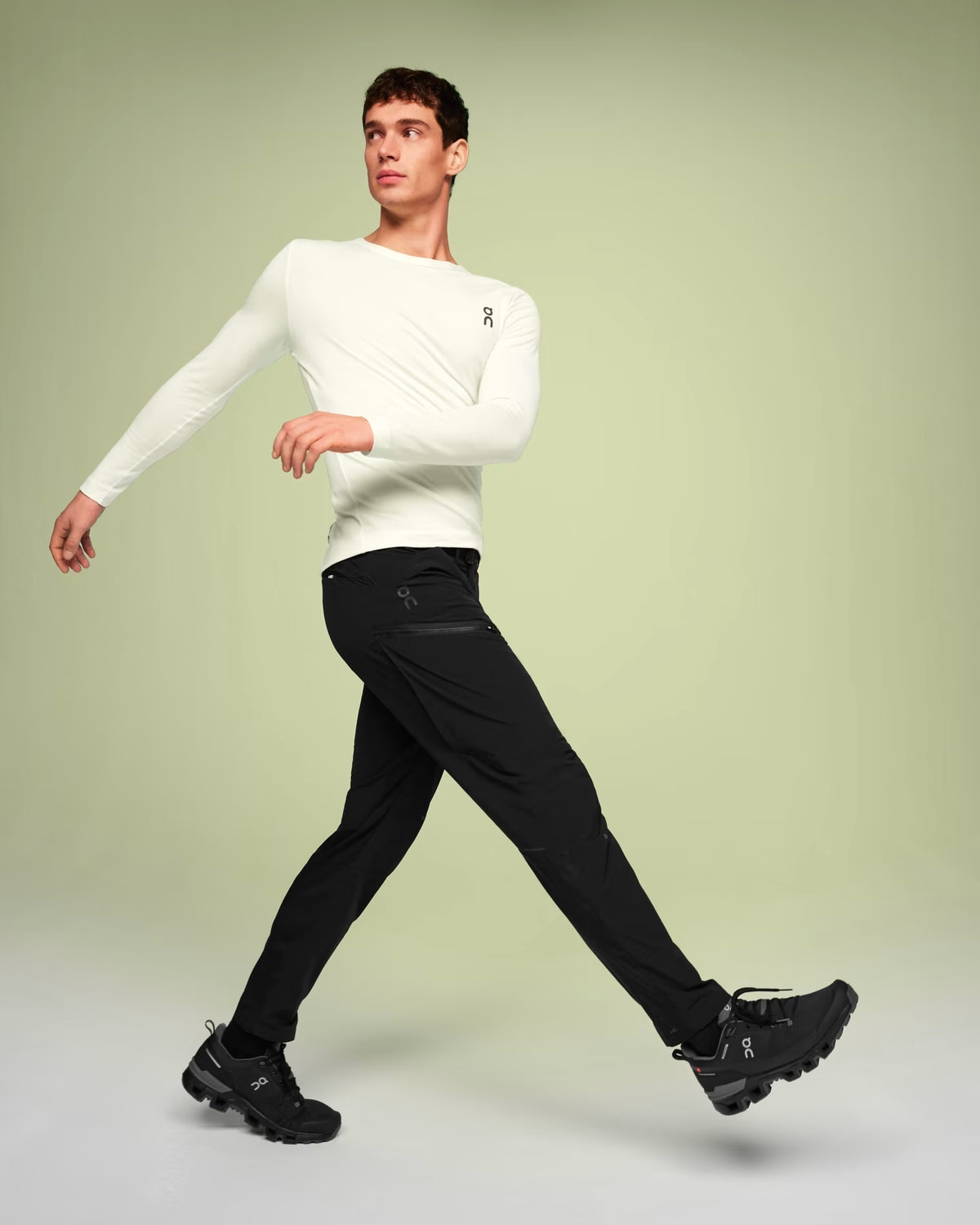Trek Pants - Black