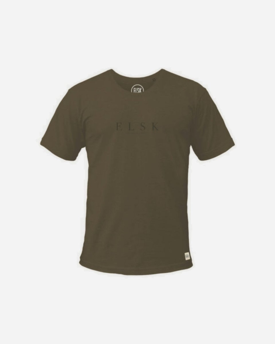 PURE ESSENTIAL MEN'S TEE - MILITARY OLIVE - Munk Store