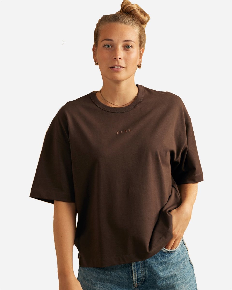 Pure Thilda Tung Tee - Dark Oak - Munk Store