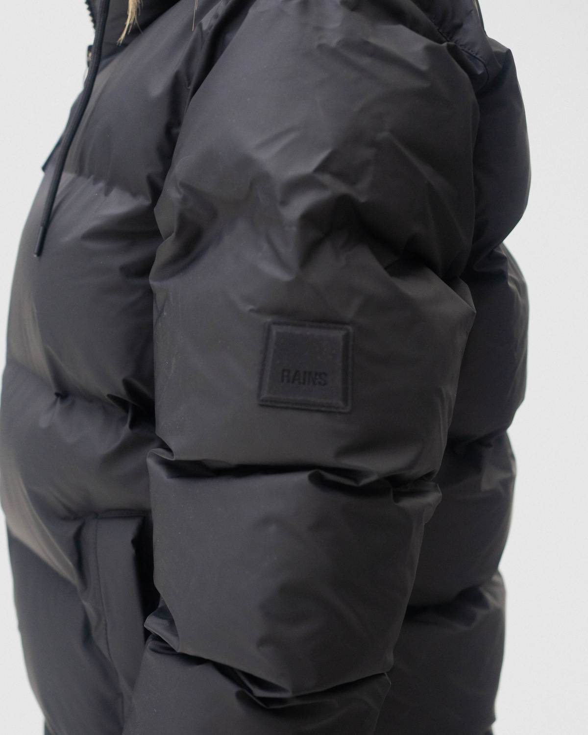 Alta Puffer Jacket W3T3 - Black