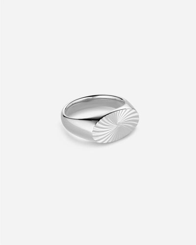 Reflection Signet Ring - Silver - Munk Store